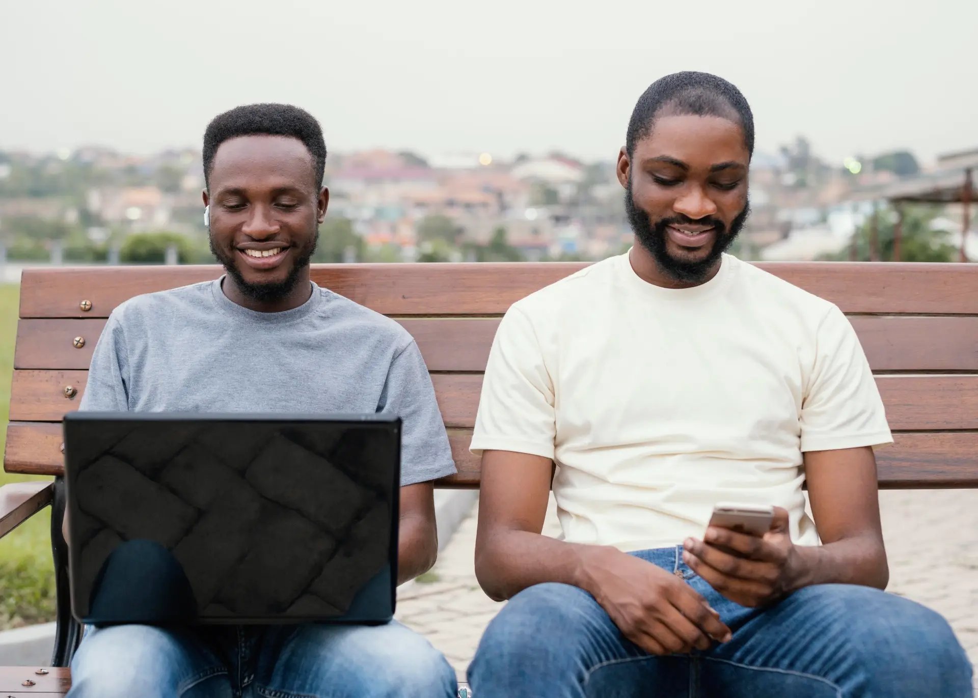 Careveo_Site_Web_Home-Praticien-teleconsultation